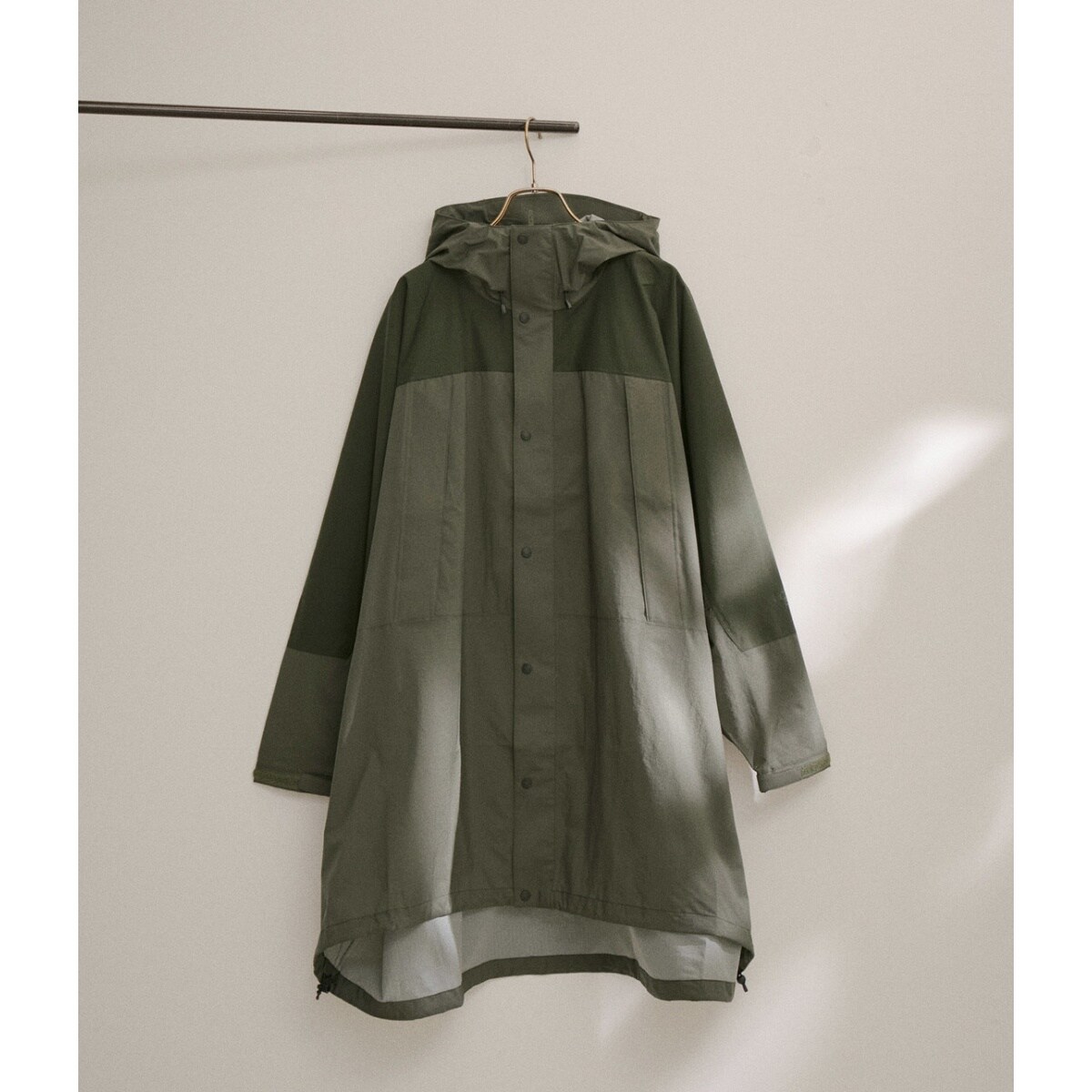 THE NORTH FACE (ザノースフェイス) タグアンポンチョ 楽天市場】【SALE！50%OFF】ノースフェイス THE NORTH FACE タグアン