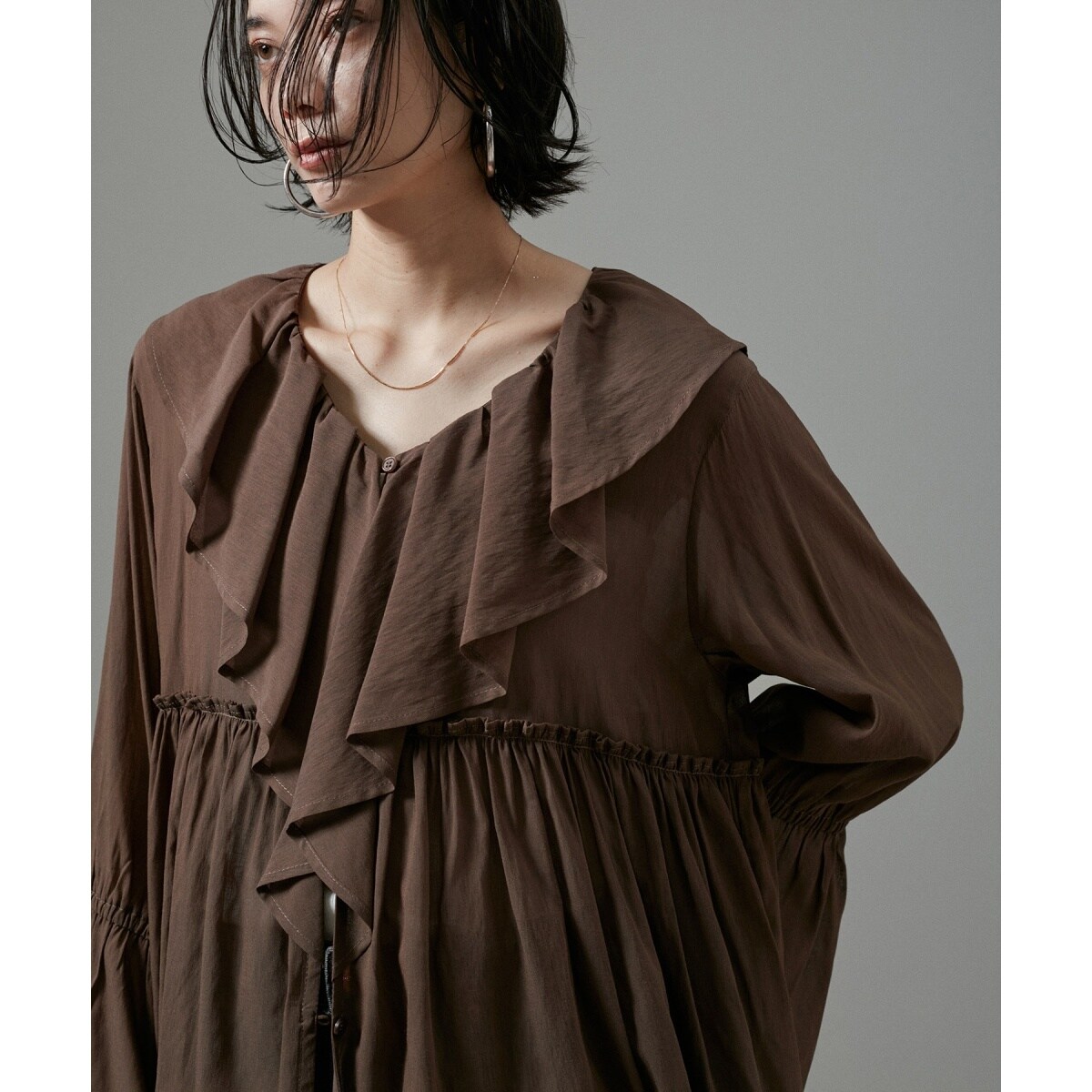 SALON adam et rope◆ラッフルカラーフレアスリーブブラウス/長袖ブラウス/レーヨン/WHT/SHH34130 SALON adam et ropé(サロン アダム エ ロペ) / ラッフルカラー