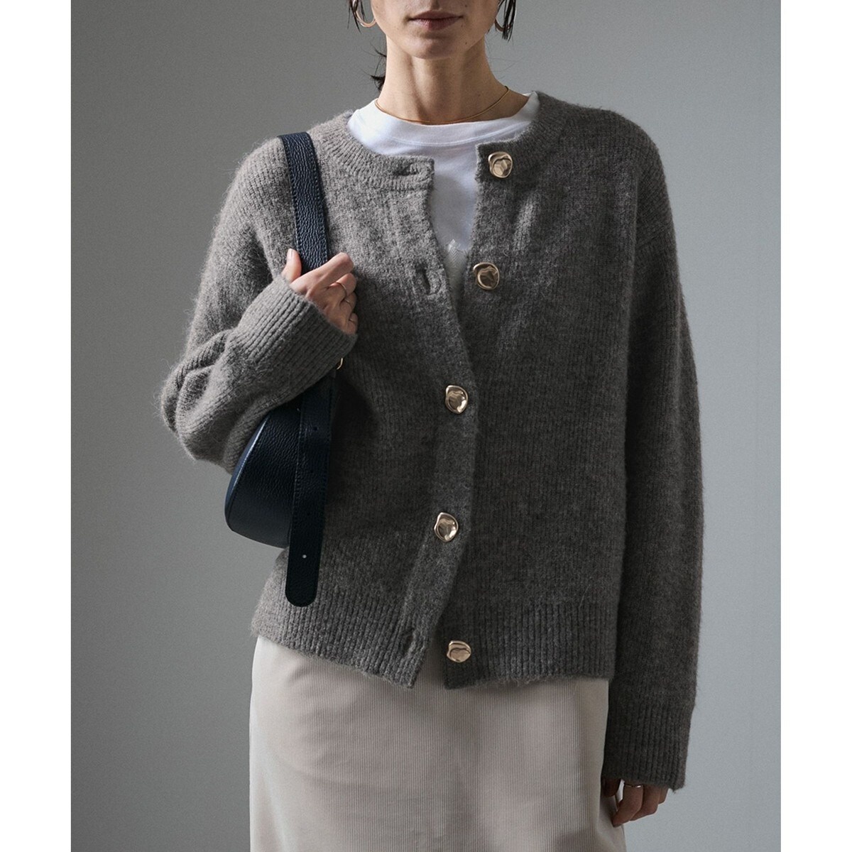 2WAYニュアンスメタルボタンシャギークルーカーディガン WEB限定】2WAYニュアンスメタルボタンシャギークルー