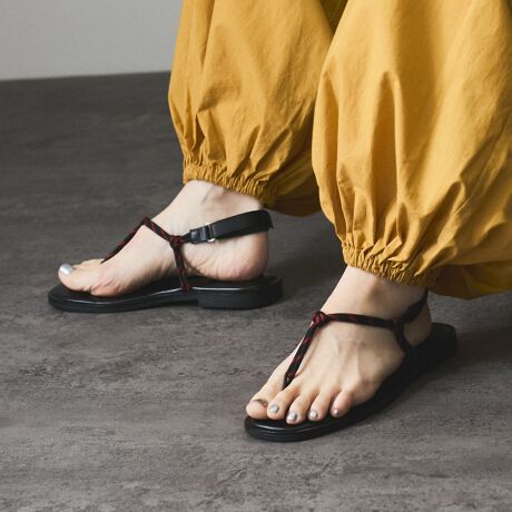 [^ԁFSBA55120]̏íASALON adam et rope' (T A_ G y) 舵iłBfUC/VGbg{̃R[hfނgT_B芴̂闚Sn̗ǂ͂A1ŃgĥX^CACełBy[J[^ԁEJ[ETCYz[J[^ԁFC55-ZTCY36C37C38J[03FBLACK/RED/BLACK22FBROWN/WHITE/CHOCOTCgJ[\Lƃ[J[J[قȂꍇ܂̂ŕKmF肢܂ByNICOLAS LAINASijRXCiXjz4㑱AMVAel̘V܂̃V[YuhBō̃J[tXLU[AMV̓`IȋZpȂǂp11ƂŎdグĂNIeB[fUC̍V[Y葱Ă܂B{AJȂǎvt@bVssɃ}[PbgLĂ܂Bꕔ̔ɔz̍ۂɂĂ܂Aւ݂Ȃǂꍇ܂Aiɖ͂܂B