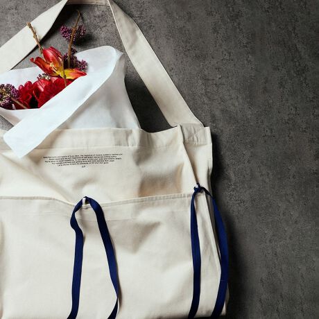 [^ԁFSHX45000]fUC/VGbghԂwہAlXȃTCŶԂɑΉAigobO΂̂ɁhƂv琶܂ꂽt[obOBhCc̃oEnEX̃fUC C[WAIȃp^[ƐF̎OF̂̈Fłu[̃{`CXB{̃[v1ӏʂԂƂŒ}ނɂΉAiɂ̓{̃[v3ӏʂăTCY̕ωy߂3WAYobOłBRʂȂꍇzFƂh郊{ANZgɁBeʃTCYȂ̂ŁAt[obOȊO̗prɂgps⃈K}bgX̎^тȂǗlXȃV[ɂBfޑԎ̎gpD̋xEϋvɗDꂽzgpĂ܂Bfg:174cm pTCY:F----------------------------- |Pbg̐FO0A1A4[F\V_[RF-----------------------------yduftihDtgjzcJ~ũt[VbvuhDtgiduftjvBԂԊ̔̔AX܃fBXvCEFfBÕt[AWgABẽt[X^COɉAI[i[̃t@bVڂ𗁂тĂB܂ABe[WƃfUCi[YuhutFAF[ifernwehjvƂ̕^X܂łAݍ񂾐Ԃ̒ĂڎwAIWieBVbvB