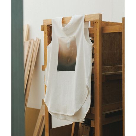 [^ԁFSHM35320]fUC/VGbgǂ݂̂鐶nƃbNXVGbgŁAƒpm[X[uTVcB䂪߂ŁÃEhCŜXbLƌĂ܂BA[z[͓̌^eɂẴCƌ悤ɍS܂BȐngpĂ邽߁A܂ȂA1ł̒p߂łBtgɏԂɔzvgiĂ܂BobNɂ͕쎁̃TCBzCg1F̓WJ3ĩoG[VByi [ Yasuko Hirano / ׎q [z#10Fragments 2407wFragmentsifЁjxƂt́AL̈ꕔw܂Bhd˂sׂʂāAߋ̋L̒fЂɃANZX悤Ǝ݂Ă܂BíAG̑wƕMvo[s╗iɎL΂Ă悤Ȋo^AoIȏdȂ̒ɁA߂Ԃ̒fЂN₩ɌĂыN܂B̃vZX́Aߋ̋L݂̐ĝōč\zsׂłAGɂuԂ̑wv`̂łB#12Superposition 2009wSuperpositionidˍ킹jxƂ^CǵAʎq͊w̌ɗRĂ܂Bϑ܂ł͗q̏Ԃɓɑ݂Ƃ̗_Ɏ䂩AiɂĂuȂC[v̏dȂe[}ɂĂ܂BLAԁAi̒fЂwɂdȂ荇ŁAɂ̂ƌ݂̏uԂpɌq銴oTĂ܂BڂɌȂܕяオAu݂邩ȂEvւ̊oĂыN܂B`ƂʂāAقȂ鎞ԎԂȂAς҂ɐVȎ_炷ƂڎwĂ܂B#14To hold aloftwTo hold aloftifjxƂt́A@ɂďdvȈӖĂ܂B͕`ƂAPɑΏەłȂA̔wi⋗A֌Wɏœ_𓖂ĂĂ܂BƂ΁AR̒̂܂ܕ`̂ł͂ȂAnʂ璸܂ł̋AɎߒAqӎIɕ`oƂĂ܂B̃vZX́Aߋ̌iFo݂̐ĝʂčč\zsׂłAufvƂŐVȎ_𐶂ݏoƂĂ܂Bfޕ\ʂ̂ƂGSnƃn˔nłB悢݂AsO̔yNAȕ\ʊłBщHȂAhC^b`ȑfފɂ܂ƂV[YKȒSnłBŎ􂢉\Ȃ̂|CgBR[fBl[g킹{g̓fj͂Aꂢ߃pcXJ[g߂łBYasuko Hirano / ׎qR{[VV[YꗗEiԍFSHM35310@iFYasuko Hirano / ׎q ARTvgRpNgTEiԍFSHM35490@iFYasuko Hirano / ׎q ARTvgbNXTEiԍFSHM35320@iFYasuko Hirano / ׎q ARTvgm[X[uTEiԍFSHN45040@iFYasuko Hirano / ׎q ARTvgVNXJ[tfg:166cm pTCY:F[[[[[[[[[[nFȂ򊴁FȂF₠LkF₠萶ňF┖[[[[[[[[[[