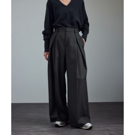 [^ԁFSHS35480]fUC/VGbgtgTChɓ̐[߃^bN{Å̂VGbgoCo[ebh^bNXbNXBxgɃSĂAtg͂ƂڂȂKȗSnBtHƋ@\𗼗Aʋ/ItBXX^Cx̃JWA܂ŕLΉłAl̏̃[h[uɌȂ{łBfޏiȉƃn̞͂уE[fނ̗pB40Ԏ̐▭Ȏ莝ƁAʔNp\ȉKȒSnłB̂鐶nŁAƊoȂXgXt[Ȓp܂BR[fBl[gRpNgȃV[ggbvXA^bNfBe[VcCX^C߁B̂VA[fނ̃gbvXƍ킹΁AghƔ˔ȂBIIt킸AX^CO̕L1{łBfg:166cm pTCY:MicqwAjfg:165cm pTCY:MiV[gwAj-----------------------------nFȂ򊴁FȂFȂEGXgFɃS|PbgFLkFȂňF-----------------------------