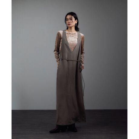 [^ԁFSHE35550]fUC/VGbglCV[YuGENTLE SILKvA[߂VlbNۓIȃWp[XJ[goBZVAȃfReoAV[vŏcʂ̂VlbNCB悭ƂȂAƂi[VGbgŐꂽۂɁBfނؚ̉ȃEGXgxgtŁAn̂X^C`FW\łB̓̋CV[ɍ킹ăEGXg}[N or Xg[gCŒȂ݁Bfނ̃uEXɎgpĂ̂́A{̓`IȐDZp琶܂ꂽiȁuVNHdvBThEHbVHŎdグƂŁABe[Ŵ[݂Ƃ炩ȕBKxȃnƊ炩ȔGŁAfɂSn悢SnłBŐ􂦂EHbVudlŁAfC[ɂBJ[oG[V́AԃubNɉAȂ݂̗ǂ_XeB[sNAƕî郂J3FWJBǂl̏₷AV[YXŒ񂵗͂̍J[łBR[fBl[gWPbgVcƂ̃C[hX^C܂Al̂߂̏㎿WXJłBfނ̃I[vJ[VcƂ̃ZbgAbvX^Cœꊴ̂bNɂ߁BtĂ̓VA[^[gTVcƁAH~̓^[glbN⃊ujbgƍ킹ăI[V[Y􂵂܂B̓[t@[pvXŏiɁAXj[J[Ŕô25AW GENTLE SILKV[YꗗEiԍFSHM35550@iFOX[uvI[o[EiԍFSHH35550@iFI[vJ[VcEiԍFSHE35550@iFWp[XJ[gEiԍFSHS35550@iFpcfg:166cm pTCY:F-----------------------------nFȂ򊴁F蓧FȂ|PbgFLkFȂňF┖-----------------------------摜̏i͌̏Ǝ˂pxAg̃j^[(p\REX}[gtH)ɂAFČꍇ܂Bi̐F́AiAbv摜QƂB