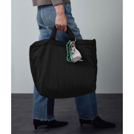 [^ԁFSDX05030]fUC/VGbgV̂fނgpAjZbNXŎg2WAYg[gobOBV_[ł̂ŃjZbNXŌpłA肪ӂƂĂ̂ŎŎۂɂH݂ɂfUCłBւA{gAނA^ubgG{ȂǁAyAcobOɓ邱Ƃוz肵AX[Yɏoł悤@\IɃ|PbgzuĂ܂Bql傫Ȃɂ͕ig̃obOƂĊł悤O猩fUC̓j[gȈۂɎdグ܂Bוoꂵ₷̂ŗs̍ۂɂ֗B傫̊ɌŷŁAX|[cWȂǁAčŝ┃̂Ȃ肻Ȏɏd󂵂܂Bɂł킹₷ubNAy₩̏o`R[A_炩ۂvXłO[W3FWJłBV_[͒\ȃXChdl̃fUC̗pĂ܂Agp󋵂ɂĂ̓xg邱Ƃ܂BɃxg̗̐]yԂAēxobNɒʂĂƂł肵Ăgp܂Bfތy}bgȃiCfށBn͂Ƃ|GXełBR[fBl[gVvIVȃfUCŃX^COI΂Ad/ʋΒ/ItBXJWAɂ[[[[[[[[[[|Pbg̐F4A4[F\V_[RF[[[[[[[[[[