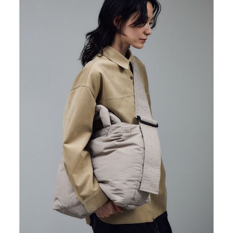 [^ԁFSDX05030]fUC/VGbgV̂fނgpAjZbNXŎg2WAYg[gobOBV_[ł̂ŃjZbNXŌpłA肪ӂƂĂ̂ŎŎۂɂH݂ɂfUCłBւA{gAނA^ubgG{ȂǁAyAcobOɓ邱Ƃוz肵AX[Yɏoł悤@\IɃ|PbgzuĂ܂Bql傫Ȃɂ͕ig̃obOƂĊł悤O猩fUC̓j[gȈۂɎdグ܂Bוoꂵ₷̂ŗs̍ۂɂ֗B傫̊ɌŷŁAX|[cWȂǁAčŝ┃̂Ȃ肻Ȏɏd󂵂܂Bɂł킹₷ubNAy₩̏o`R[A_炩ۂvXłO[W3FWJłBV_[͒\ȃXChdl̃fUC̗pĂ܂Agp󋵂ɂĂ̓xg邱Ƃ܂BɃxg̗̐]yԂAēxobNɒʂĂƂł肵Ăgp܂Bfތy}bgȃiCfށBn͂Ƃ|GXełBR[fBl[gVvIVȃfUCŃX^COI΂Ad/ʋΒ/ItBXJWAɂ[[[[[[[[[[|Pbg̐F4A4[F\V_[RF[[[[[[[[[[