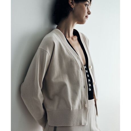 [^ԁFSHK35590]ChI[KjbNRbg̃[gpĔG̗ǂfނɂuCreamy Cottonv25AWRNV́A߂đfނ̗ǂɃtH[JXȂlɊYg̒ԁhƂāALX^CɎ₷CAbvœWJ܂BfUC/VGbgO㍷̂钅䂪ȂꊴoAI[o[TCỸvI[o[gbvXBtg͒悢䊴ŁAChpc{[XJ[gAs[XƂ̃C[hX^CoXǂ܂܂BqbvB͈SǍ^Jo[ɂ߂̃ufUĆAVGbgł茩Bfފ󏭂ȃI[KjbNRbg100̃[gpB҂݋ZpɂAɍ׃[𒚔Jɕ҂ݏグAxÂ悤ȏ㎿Ȍ򊴂ƂƂ낯悤ȃ\tg^b`܂BVRfނȂł̗͂DGŐÓdCNɂAG߂łKɒp\BɗDAȂ悤ȋɏ̗SnłBJ[͒Ԃ̃~NƃubNx[ɁAH~ɉfVFuEio[lbgjS3FWJBR[fBl[gfނ̃pcƂ̃ZbgAbvX^CŃNV[ɁAVcCvbs[X^CŃghyނȂǁAȂŕLR[fBl[gɑΉ\Bx[VbNłȂ獡ۂVGbǵAG߂킸pł1łByCreamy Cotton -N[~[Rbg-z2021NHSALON adam et rope'aA㎿ƃbNXǋVOl`[EFAuCreamy Cotton(N[~[Rbg)vB1.ɗDi`ȕɐGĂDRbg̃[gpKȒSnBRbg͐ÓdCNɂAŐłĂꂪȒPȂ̂łB2.܂łGĂȂhɏ̔hI[KjbNRbgō@ׂȃ[ƎԂĕ҂ނƂŁAƓȐn̕𐶂Ȃ߂炩ȐnɎdグ܂Bׂʂ̂闧̓Iȕ\ʊ́Aw@ۂł͑̊łȂAxGꂽ݂ɂȂhɏ̔hB3.NV[&t@bViu킹ACeɂĕ\ςAlXȕ炵̃V[Ƀ}b`BRtH[^uŋCƂȂłĕi܂BՓIŔAR̂ł鎩̂߂Eazy ChicACełB25aw Creamy CottonV[YꗗEiԍFSHS35580@iFpcEiԍFSHM35590@iFNbvhvI[o[EiԍFSHM35580@iF^[glbNvI[o[EiԍFSHK35590@iFVlbNJ[fBKEiԍFSHK35580@iFWbvp[J[fg:166cm pTCY:Fi~fBAwAfjfg:166cm pTCY:FicqwAfj-----------------------------nFȂ򊴁FȂFȂLkF萶ňF-----------------------------摜̏i͌̏Ǝ˂pxAg̃j^[ip\REX}[gtHjɂAFČꍇ܂Bi̐F́AiAbv摜QƂB