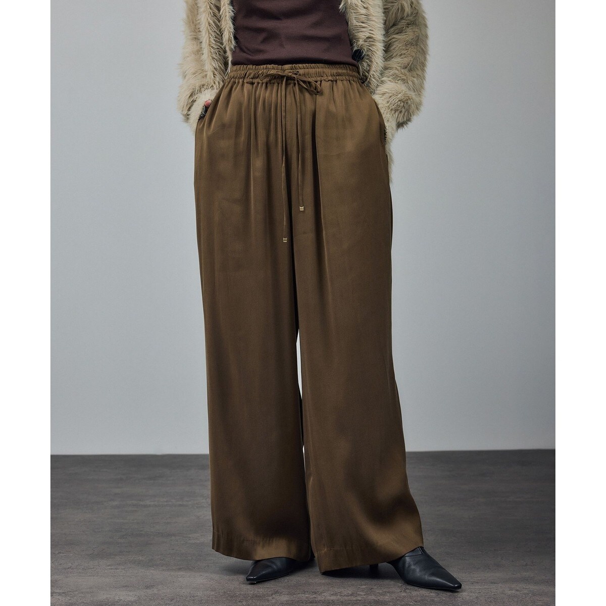 コットンツイルワイドフォルム カーブパンツ アダムエロペ WEB限定】コットンツイルワイドフォルムパンツ/カーブパンツ