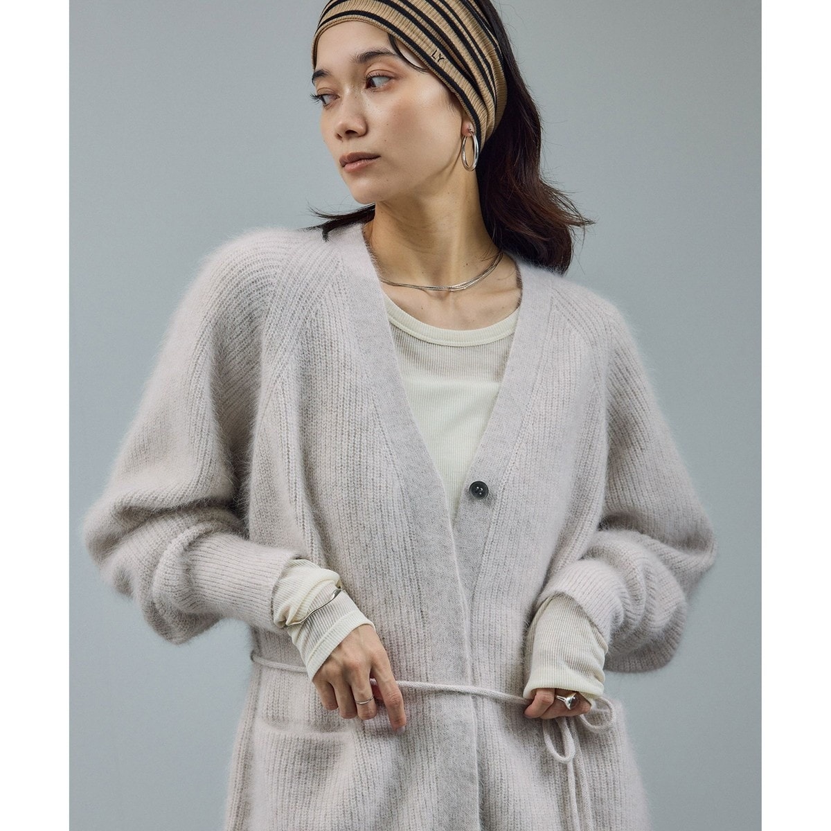 WEB限定】Vネックペプラムカーディガン【洗える】 | サロン