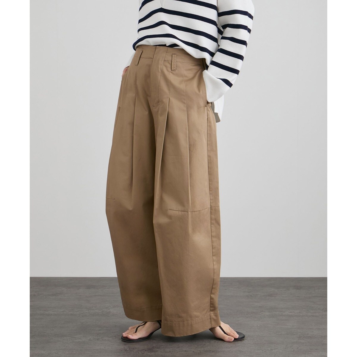 コットンツイルワイドフォルム カーブパンツ アダムエロペ SALON adam et rope'（サロン アダム エ ロペ） パンツ 「WEB限定