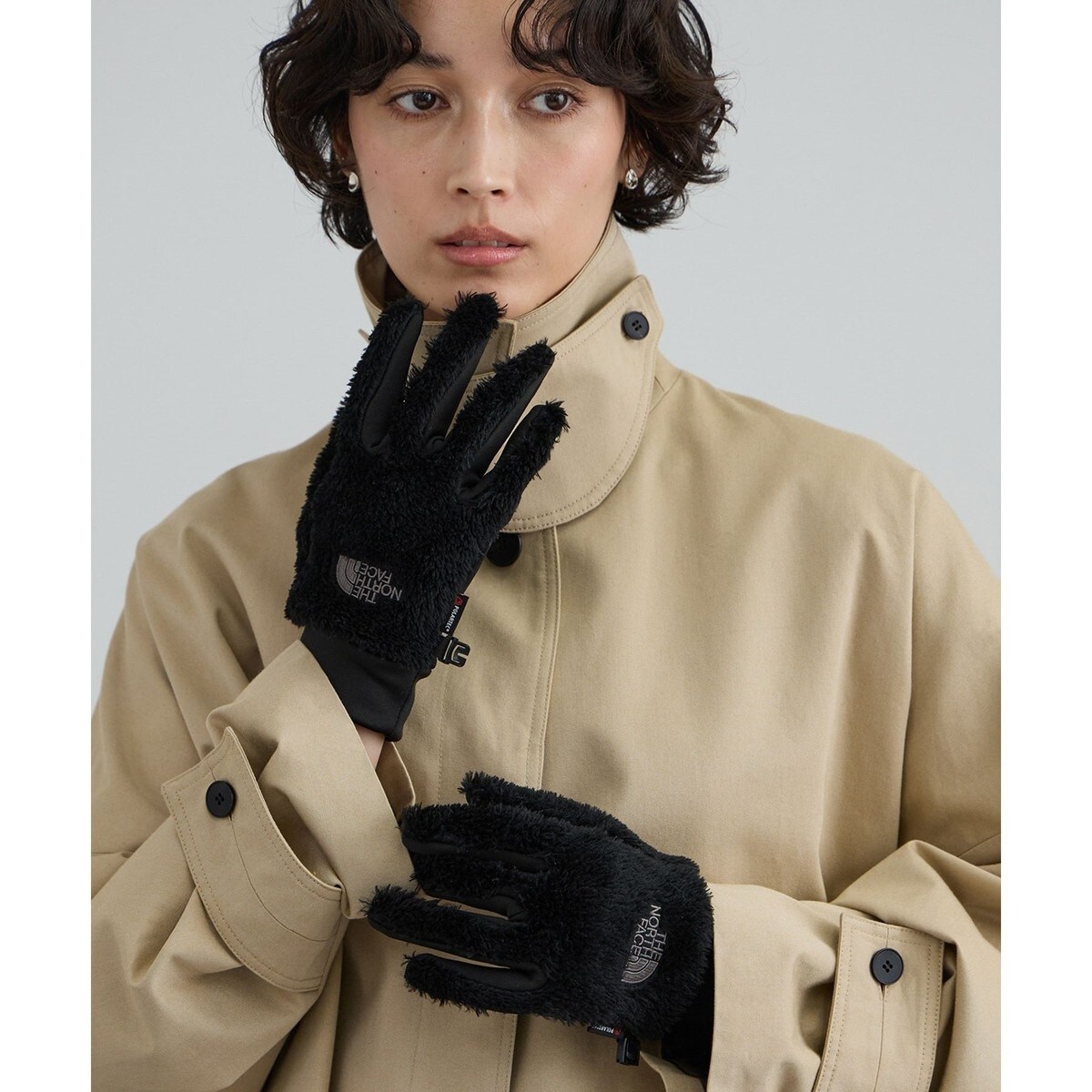 [�}���C]�yJ'aDoRe�E�ꕔ�X�܌���z�yTHE NORTH FACE�z���@�[�T���t�g�C�[�e�B�b�v �O���[�u/�T���� �A�_�� �G ���y�iSALON adam et rope' �j �u���b�N(01)
