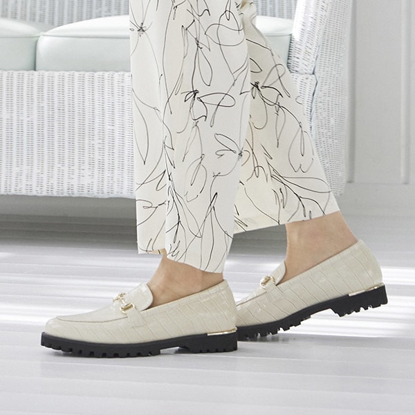 [}C]24tĐVFǉyCΉz^N\[rbg[t@[/J[micarinoj AC{[J^IV