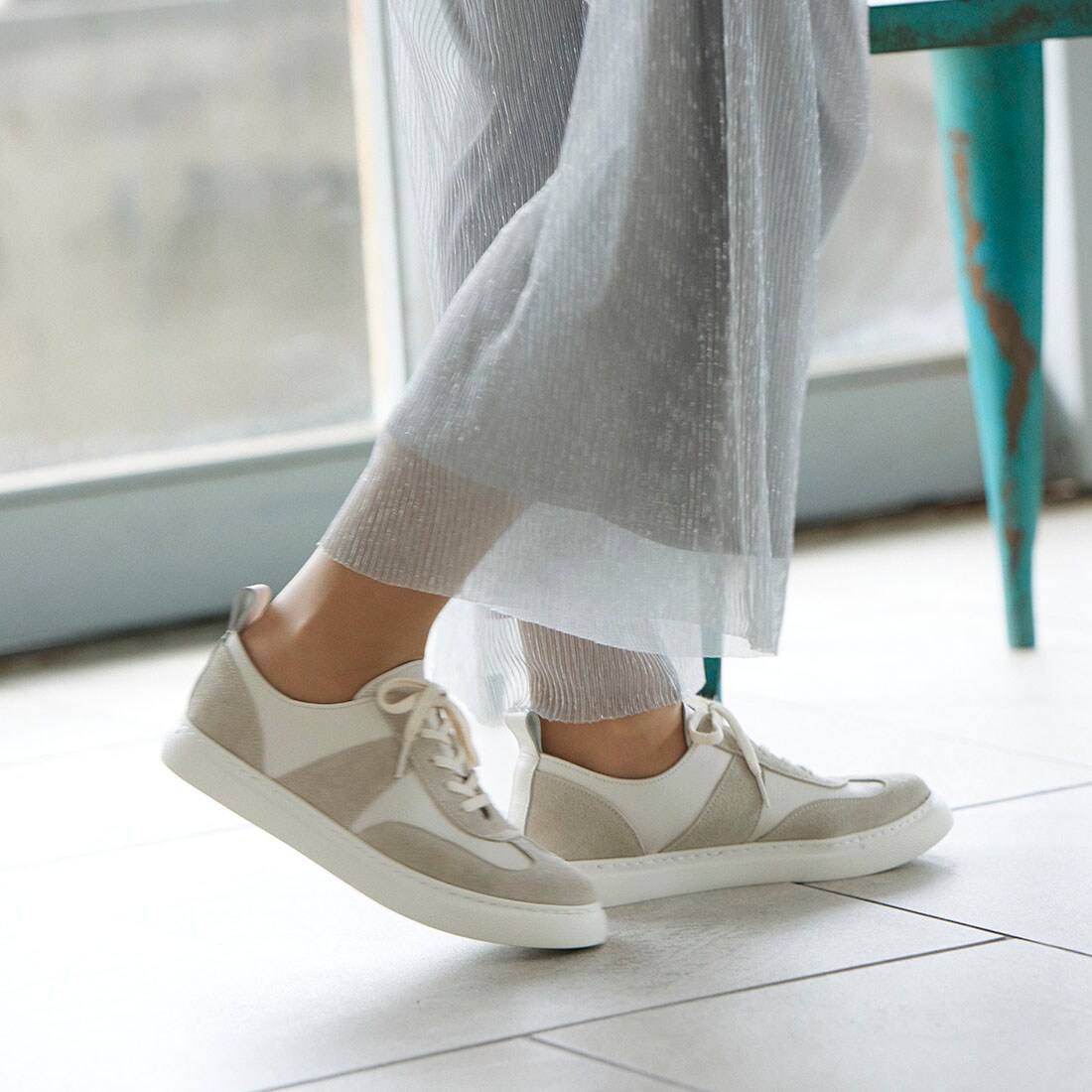 DISNEY/ディズニー “ラプンツェル”シリーズ】フラワー刺繍スニーカー