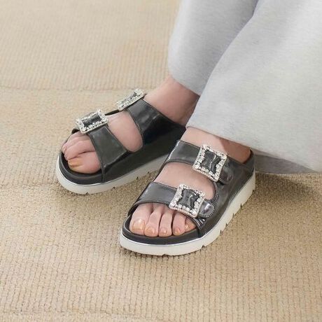 [^:CADM54103]{[킢T_BrW[obNő݊𔭊BJWAɂȂ肪ȌT_łAq[̃Vo[ŏiɎdグĂ܂BpointELLrW[PACeI E{[̂͗ŃX^CAbvECyɂƗ閜\T_carino@J[mX^CbVŃVvȃX^CDނȂցBN[tF~jx[XɁAiŐꂽBfށFPU#C #fB[XV[Y #T_ #rW[ #obN #_uxg # #][g #sq[4.5cm^Xg[2.0cm