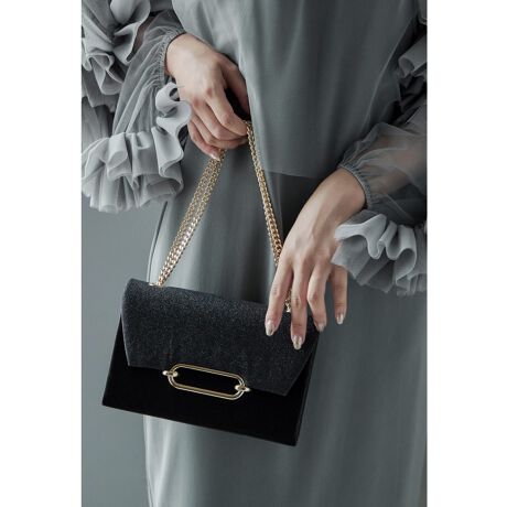 [^:na0030007139]niana jAi ߂Ɖ₩ȃTegݍ킹̃nhobOBV[vȃXNGAtHƃN[ȃ^p[cœsIȈۂɁBRpNgȂX}z₨z̕KiTCYBO\ȃ`F[́AߎŎς̂ŃNb`EnhEV_[3waydlBIXXV[E񎟉EIEĂ΂ElEqE2EӉEp[eB[Ef[gEt\ȂǑlȃV[̃R[fBl[gɎg܂Byfށz\nF|GXe100%nF|GXe100%yYzyTCYf[^z(c)F:13.5cm()F:21cm(}`)F:5.5cm((`F[))F:43cmyJ[WJzx[W/O[/ubNylzE|Pbg~1ES116m`F[yiӎzTCY̓[J[̐ɂȂ܂A덷ꍇ܂Bf摜͊̉eɂJ[قȂČꍇ܂BũJ[摜QlBi摜͂ɂȂ郂j^[Ȃǂ̊ɂĎ኱̌덷܂B