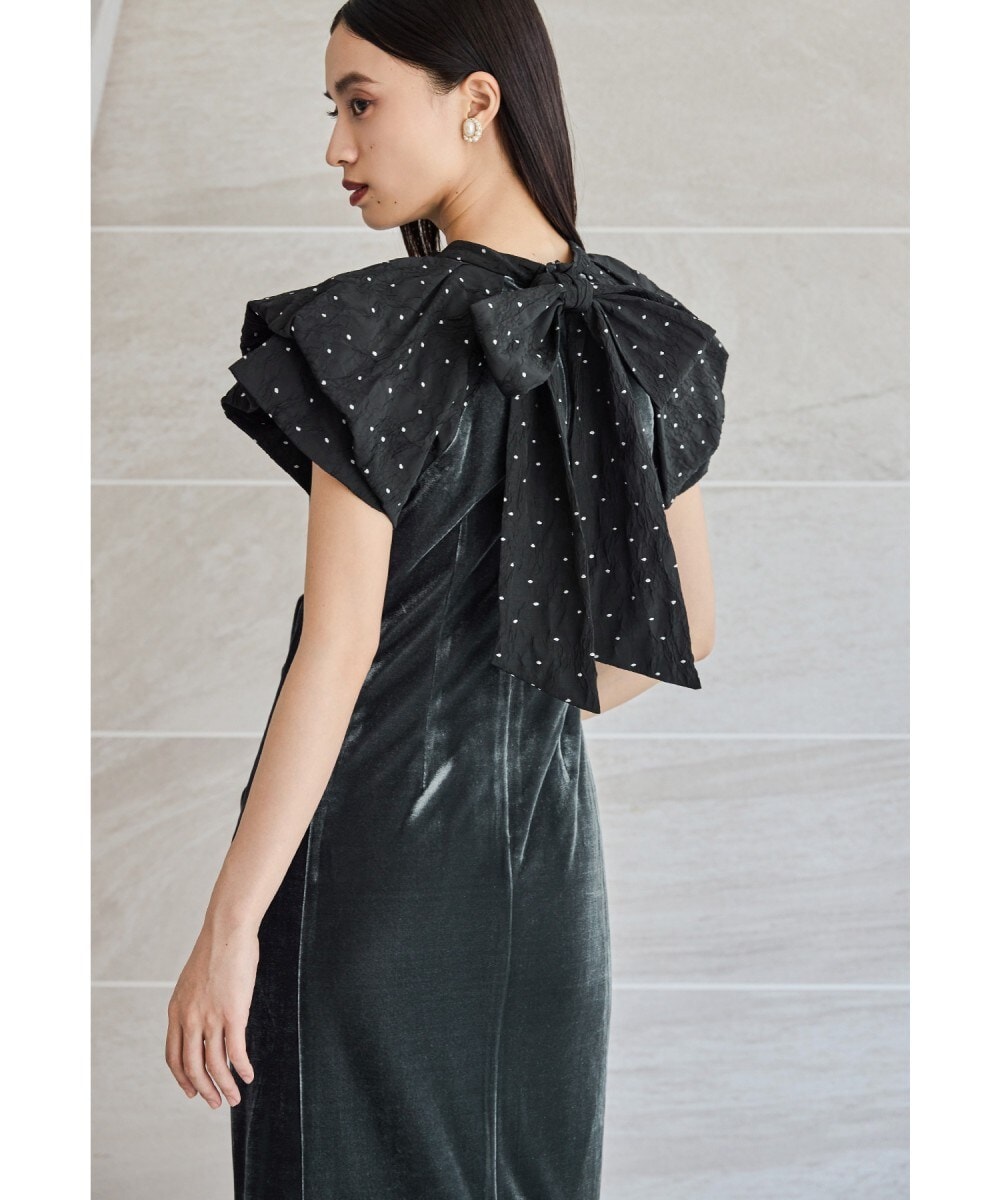 新品⭐︎未使用　Niana パーティードレス niana（ニアナ） ドレス Vネックシアースリーブドレス キーホール