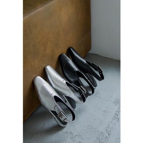 [^:na0630007326]niana jAi 炵V[vȈۂɎdグtbgpvXBׂ߂̕Ɏdグܐ敔́A΂߂ɃJbgꂽXNGAgDBTCh̃obN͌ڂłȂATCY\łBԗĂɂAƂオSz܂BAbp[ɂ̓^̃fBe[炢N[vXBIP[WV[łȂfC[gɂ߂łBIXXV[E񎟉EIEĂ΂ElEqE2EӉEp[eB[Ef[gEt\ȂǑlȃV[̃R[fBl[gɎg܂B-ZNguh-ANDRESD@| AhXh"New Basic , New Me"u펯EŁAVȎɏovƂԂł炵RȂył炢Bȑz琶܂ꂽhXuhłByfށzAbp[FvށFyYzyfgz158cm / 38TCYpyTCYf[^z(q[)36(22.5cm`23cm): 2cm / 37(23cm`23.5cm): 2cm / 38(23.5cm`24cm): 2cm / 39(24cm`24.5cm): 2cm()36(22.5cm`23cm): 23cm / 37(23cm`23.5cm): 23.1cm / 38(23.5cm`24cm): 23.2cm / 39(24cm`24.5cm): 23.3cm(ꕝ)36(22.5cm`23cm): 8cm / 37(23cm`23.5cm): 8.1cm / 38(23.5cm`24cm): 8.3cm / 39(24cm`24.5cm): 8.5cmyJ[WJzubN/Vo[yiӎzTCY̓[J[̐ɂȂ܂A덷ꍇ܂Bf摜͊̉eɂJ[قȂČꍇ܂BũJ[摜QlBi摜͂ɂȂ郂j^[Ȃǂ̊ɂĎ኱̌덷܂B