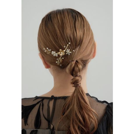 [^:na0150007632]niana jAi ̓Iȃt[`[tɃr[Yƃp[gݍ킹wAR[BrW[т߂炵oĂ܂BC[͒ł̂ŁAĎ݂`ɒĂ܂BV[gwA̕wAAWȕłȒPɂg܂BɍނȂ̂ŁAAbvwA[_EX^C܂ŁBw؂₩ȃwAX^CɎdオ܂BIXXV[E񎟉EIEĂ΂ElEqE2EӉEp[eB[Ef[gEt\ȂǑlȃV[̃R[fBl[gɎg܂Byfށzvp[ASAKXA^JyYz{yTCYf[^z(c)F: 10.5cm()F: 7cmyJ[WJzVo[/S[hyiӎzTCY̓[J[̐ɂȂ܂A덷ꍇ܂Bf摜͊̉eɂJ[قȂČꍇ܂BũJ[摜QlBi摜͂ɂȂ郂j^[Ȃǂ̊ɂĎ኱̌덷܂B