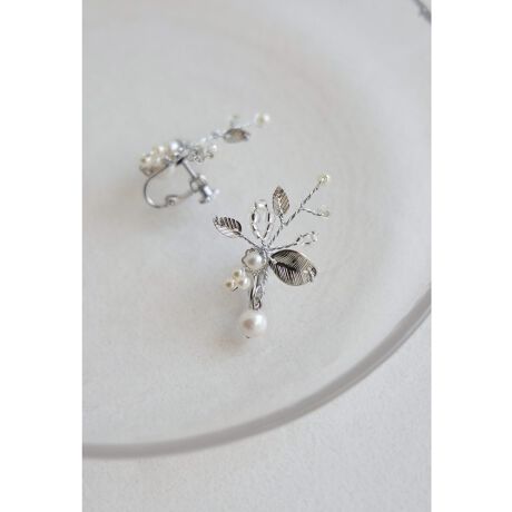 [^:na0150007614]niana jAi r[Y߂A݊̂郊[t`[t̃COBhp[͊i؂₩ȈۂɁBŃR[fBl[gCɊiグĂ܂Bp[eB[V[͂AfC[głiBIXXV[E񎟉EIEĂ΂ElEqE2EӉEp[eB[Ef[gEt\ȂǑlȃV[̃R[fBl[gɎg܂Byfށzvp[A^JAKXr[YyYz{yTCYf[^z(c)F: 3.5cm()F: 2.6cmyJ[WJzVo[/S[hyiӎzTCY̓[J[̐ɂȂ܂A덷ꍇ܂Bf摜͊̉eɂJ[قȂČꍇ܂BũJ[摜QlBi摜͂ɂȂ郂j^[Ȃǂ̊ɂĎ኱̌덷܂B