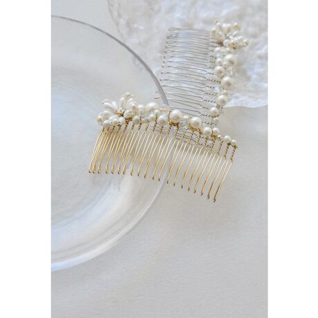 [^:na0150007628]niana jAi _炩ȃp[̃t[`[tȈۂ^wAR[BrW[ƃI[r[Y肰ȂP܂BV[gwA̕wAAWȕłȒPɂg܂BɍނȂ̂ŁAAbvwA[_EX^C܂ŁBw؂₩ȃwAX^CɎdオ܂BIXXV[E񎟉EIEĂ΂ElEqE2EӉEp[eB[Ef[gEt\ȂǑlȃV[̃R[fBl[gɎg܂Byfށzvp[A^JAKXASyYz{yTCYf[^z(c)F: 5cm()F: 7.8cmyJ[WJzVo[/S[hyiӎzTCY̓[J[̐ɂȂ܂A덷ꍇ܂Bf摜͊̉eɂJ[قȂČꍇ܂BũJ[摜QlBi摜͂ɂȂ郂j^[Ȃǂ̊ɂĎ኱̌덷܂B