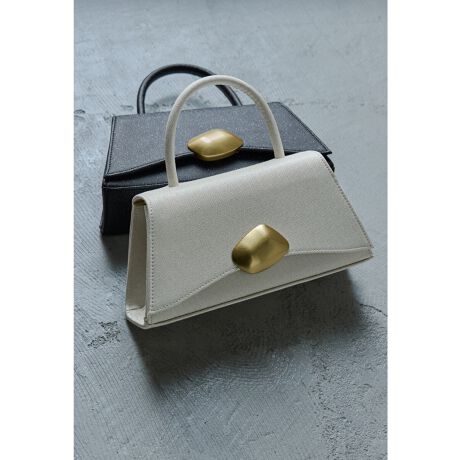 [^:na0030007837]niana jAi `tHɔׂȃ荞񂾏iȃp[eB[obOBtgɂ̓}bg̃^p[c{ꂽ͋CɁBRpNgȂX}z₨z̕KiTCYBO\117cm̃`F[tŃV_[łg2waydlBIXXV[E񎟉EIEĂ΂ElEqE2EӉEp[eB[Ef[gEt\ȂǑlȃV[̃R[fBl[gɎg܂B-ZNguh-LEfRURE@| A[h For timeless women h@oĂF򂹂ȂPɂPlPlĂƂȂ̈uu̔ouhbV[v^CXȃfUCɓsIȁul[hvgݍ킹ɂ͂Ȃ[݂̂IP[WX^CĂ܂Byfށz\nFvnF|GXe100%yYzyTCYf[^z(c)F: 12cm()F: 24cm(}`)F: 6.8cm()F: 25cmyJ[WJzx[W/ubNylzE}OzbNJE|Pbg~1EtiF117cm`F[yiӎzTCY̓[J[̐ɂȂ܂A덷ꍇ܂Bf摜͊̉eɂJ[قȂČꍇ܂BũJ[摜QlBi摜͂ɂȂ郂j^[Ȃǂ̊ɂĎ኱̌덷܂B