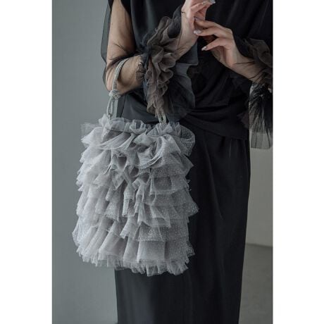 [^:na0650007949]niana jAi `[fނ̃eBA[ht݊Q̃g[gobOBrW[Znh́AmbgfUCŐꂽۂɁB[ł郁CXy[XɉA|Pbg~1Ă̂ŏ̊Ǘ₷BjV܂ⒷzAσ|[`傫߃TCYȂ̂ŁAЂƂłoOKB߂̃p[eB[obOɓ肫ȂוTuobOƂĂ܂BIXXV[E񎟉EIEĂ΂ElEqE2EӉEp[eB[Ef[gEt\ȂǑlȃV[̃R[fBl[gɎg܂Byfށz|GXeyYzyTCYf[^z(c)F: 31cm()F: 26.5cmyJ[WJzubN/x[W/O[ylzE|Pbg~1E}OzbNJE12cm~20cmގю[yiӎzTCY̓[J[̐ɂȂ܂A덷ꍇ܂Bf摜͊̉eɂJ[قȂČꍇ܂BũJ[摜QlBi摜͂ɂȂ郂j^[Ȃǂ̊ɂĎ኱̌덷܂B