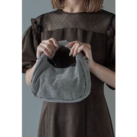 [^:na0400008074]niana jAi ŜɎ{ꂽCXg[߂nhobOBANZT[oŎĝŁAR[f̃|CgɁBO\121cm̃`F[tŃV_[łg2waydlBX}z~jzEbvȂǕKvŒ͎̂̂^ׂ[͂łBIP[WV[łȂfC[gł߂łBIXXV[E񎟉EIEĂ΂ElEqE2EӉEp[eB[Ef[gEt\ȂǑlȃV[̃R[fBl[gɎg܂Byfށz{́FCXg[nF|GXeyYzyTCYf[^z(c)F: 14cm()F: 24cm(}`)F: 9cm()F: 19cm(d)F: 440gyJ[WJzS[h/Vo[/ubNylzE|Pbg~1EtiF121cm`F[E}OzbNJyiӎzTCY̓[J[̐ɂȂ܂A덷ꍇ܂Bf摜͊̉eɂJ[قȂČꍇ܂BũJ[摜QlBi摜͂ɂȂ郂j^[Ȃǂ̊ɂĎ኱̌덷܂B