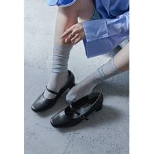 スクエアトゥストラップパンプス | ニアナ(niana)