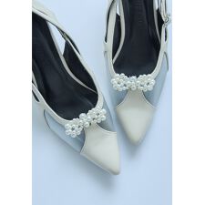 ニアナ(niana)のパールリボンシューズクリップ