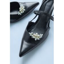 ニアナ(niana)のパールフラワーシューズクリップ