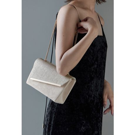 [^:na0030008343]niana jAi XG[hnƃOb^[gݍ킹iȃnhobOBCM[JbgfUCƃtbṽ^p[cŐꂽ͋CɁBRpNgȂX}z₨z̕KiTCYBO\ȃ`F[́AߎŎς̂ŃNb`EnhEV_[3waydlBIXXV[E񎟉EIEĂ΂ElEqE2EӉEp[eB[Ef[gEt\ȂǑlȃV[̃R[fBl[gɎg܂B-ZNguh-et.UNiVER@| GgDjF[Walking Beside You on the Path to Self-DiscoveryVT̗ɊYVѐSE炵YꂸAh̍DhɏoꏊByfށz\nF|GXe100%nF|GXe100%yYzyTCYf[^z(c)F: 13.5cm((/))F: 23/20cm(}`)F: 7cm((`F[))F: 40cmyJ[WJzx[W/O[/ubNylzE|Pbg~1ES117cm`F[E12cm~20cm̂ӂ[yiӎzTCY̓[J[̐ɂȂ܂A덷ꍇ܂Bf摜͊̉eɂJ[قȂČꍇ܂BũJ[摜QlBi摜͂ɂȂ郂j^[Ȃǂ̊ɂĎ኱̌덷܂B