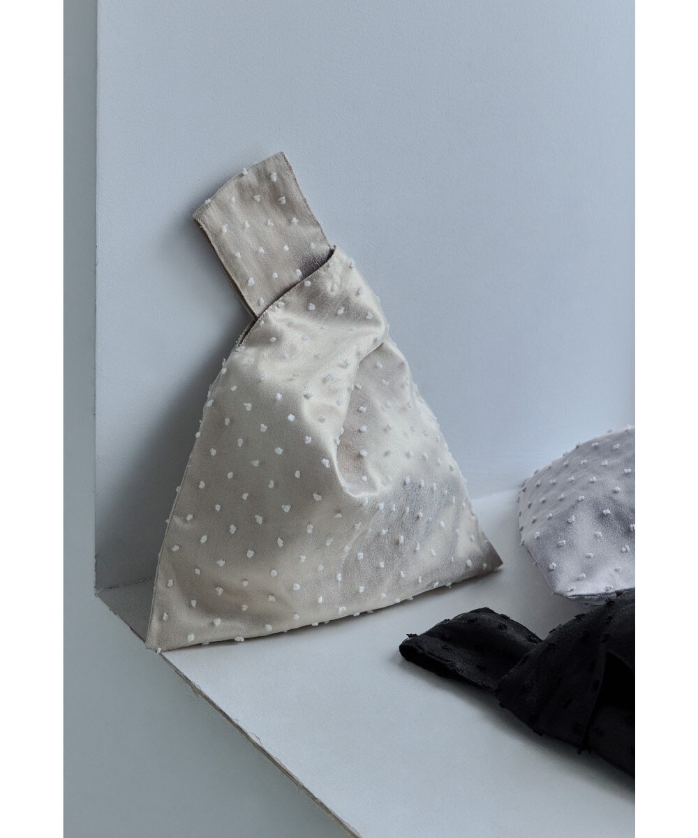 [}C]nhobO/jAiinianaj hbgx[W