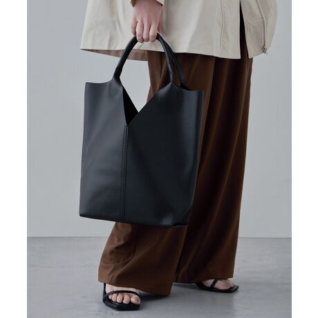 [^:et0240007541]etoll. Gg JWA͖ܘ_AY߂ƂDAVvȃfUCg[gobOBŜ̓v[ȃfUCŃXbLƓZ߁AG{XHꂽ琶ngAioBZ^[VJbg͌|ɂ₷AI[V[YgrbOTCYBcB5,ȂA4TCY܂őΉAobO傫Ĵŕ̏oX[YAL߂̃}`Ń|[`⃉`obOÂ镨[ł̂|CgBɂ̓TbƎoX}zȂǂ̏[łI[v|PbgBy߂̑fނłd̂ŃobÕVGbgɂAVX^COɍEꂸAu[́EiEyvAIItgDGACełBetoll.uFor me.v C܂܂ɎRȕIтŁÃt@bVyޏ֕ZNgVbvBnɑꂸAC߂ʂȓA ł̍Dgɂ܂傤Bĝ߂ɂC؂ɁA LȌƃghꂽACeŁA{ɂȂ悤ȃX^COĂ܂ByfށzvyYzyfgz166cmyTCYf[^z(c)F: 38cm((/))F: 40cm/26cm(}`)F: 13cm()F: 32cm(d)F: 455gyJ[WJzVo[/ubN/O[WylzEB5(c)A4()TCY[EI[v|Pbg~1yiӎzTCY̓[J[̐ɂȂ܂A덷ꍇ܂Bf摜͊̉eɂJ[قȂČꍇ܂BũJ[摜QlBi摜͂ɂȂ郂j^[Ȃǂ̊ɂĎ኱̌덷܂B