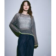 モヘアタッチ配色ニット