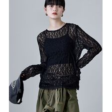 レースサイドタックドレープトップス