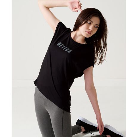 [^:GA-C672TS]qbvCBA ㉺聕ߒ̃t`X[ugbvMXA אg̃pcƂ̃R[fBl[gɃIXXłByfނɂāzƂ&Ȃ߂炩ȔG肪Sn悢VfނgpgbvX V[YB[NAEgX^WIbX̏ʂA4F̃J[WJłBMaterial/TRVComposition/[50@|GXe 50%@made in CHINA