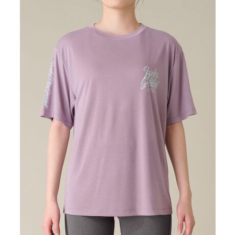 [^:GA-C673TS]Ƃ̂gƁA qbvB钅ŃMXƂ̗ǂTVcvgƑɓA WF_[Xȃ[hY1łByfނɂāzƂ&Ȃ߂炩ȔG肪Sn悢VfނgpgbvX V[YB[NAEgX^WIbX̏ʂA4F̃J[WJłBMaterial/TRVComposition/[50@|GXe 50%@made in CHINA