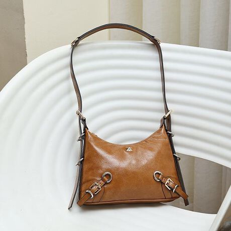 [^:JUT-82040B]ghY2KX^Cɂ͌ȂIxgobÑfUCRpNgTCY̍V_[obOłIANZT[̂悤ȊoŃX^CO؂₮ĩR[fɃvX邾ŏ{ȃX^C܂xTCYłƂoɂ҂ȃV_[obOłB߂̃}`Ȃ̂ő̂ɃtBbgăX}[gȐ݌vBX}zA~jzAbvAȂǕKi܂TCYV_[xg߉\łBPU^CvFubN^AC{[^L^lCr[ƃn̂鍂鍇AeB[NɃVH{głȂ܂ICU[̂悤ȑfނłB{́Fv@nF|GXe100n^CvFpC\^fjLoXɃpC\vgnɂ킴ƃ_[WH{֕JWAɗZQɃIVȐnłB{́Fȁ@v@nF|GXe100Cɓo^EiCɓo^iCɓo^ĂƂōēגʒmAXg1_̒ʒmAZ[ʒm󂯎肢܂BCɓo^邾Ȃ̂ŁACɂȂi͐񂨋Cɓo^肢܂EVbv̂Cɓo^VbvCɓo^ĂƂŐViēׂȂǁAȏ󂯎肢܂B`jouetie`BRAND CONCEPTXg[gX^Cx[XɃBe[WAbNA[hA}eBbNeCXg̃X^CMIXlXȃXpCXANɎȂNŗVѐSt@bVƃCtX^Cyޏo܂B