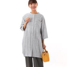 【大きいサイズレディース】ストライプバンドカラーロングシャツ