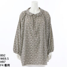 【大きいサイズレデイ―ス】アンティークフラワーデシンプリント丸襟ブラウスチュニック【日本製】