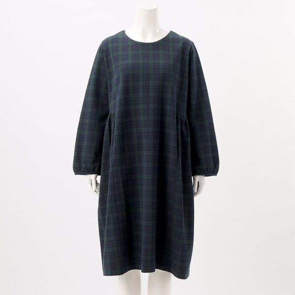 大きいサイズレディース】パールクリップ付き襟もと袖メッシュ使い