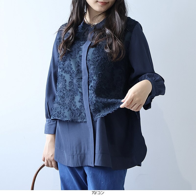 【大きいサイズ】フェザージャガード使いバンドカラーブラウス