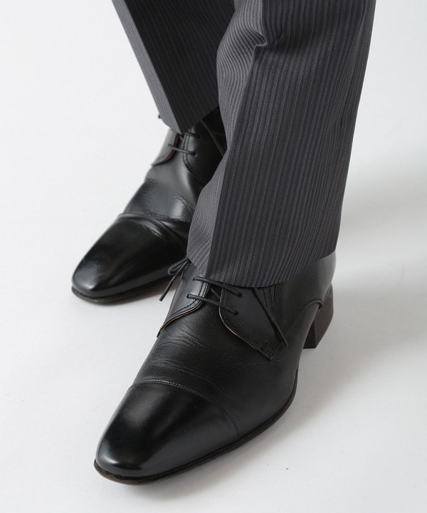 [}C]@\\[RtH[grWlXV[Y/NEfbhN[[bgiCROWDED CLOSETj ubN