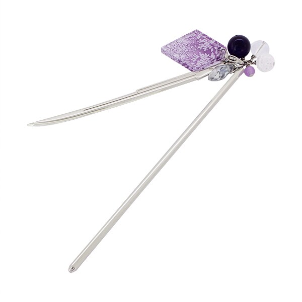 徳川美術館 推し壇 鯰尾藤四郎 徳川美術館所蔵の刀剣6振をモチーフとした推し壇「推し壇-とく