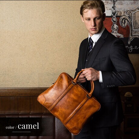 [^:vnsb-460n]yfUCzTCYpɂC^AU[̃rWlXobOB㎿ȃC^AU[ґɎgpdグAIgĩrWlXobOłB_炩V{̂VNU[Ȃ̂ŁAgقǂɂ悭Fɐ܂Ă̂́BX[c͂Aꂢ߂ȃWPbgR[fɂރX^CbVȃfUCBt̃V_[xgŎ΂߂\Ȃ̂ŁAprɂĎgł܂BIgi̒j悭ĂA㎿ȃrWlXobOɎdオ܂ByzC[JƁA14C`̃m[gp\R܂Ŏ[\Xy[X1BɁAłt@Xi[t|Pbg1AɎołI[v|Pbg2܂BC[̓t@Xi[dlɂȂĂ̂Œ̂̂Sz܂B܂A傫ĴŒg₷o₷̂ŁAƂĂ֗łBTCYSIZEFF29cm / F38cm / }`F8cmnhF35.5cm~F2cmA荂F12cmV_[xgF76`142cm~F3.8cmiO\/߉jO|PbgFȂ|PbgFI[v|Pbg2At@Xi[t|Pbg1A}WbNe[vt|Pbg1V_[xgdF120gobÔݏdʁF860gfށFC^AvdlF2wayobÕCJ̓t@Xi[ɂȂĂ܂B