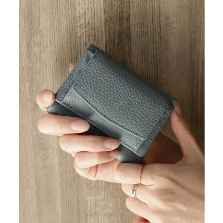 [^:nsw-30065n]yfUCzȂɏĂ[[́Iv7̃J[h|PbgɁAő14܂Ŏ[\IDAKAJ[hSႤ{v~jEHbgB_炩㎿ȃVNU[gpA傫JĒ₷`ɂ܂Bf[^̔h~AXL~Oh~@\tB̂VvȃfUĆAigtH[}܂ŗlXȃV[ő劈B|Pbg⏬߃obOɂXb|܂BJ[ȟ݂ɂẮAe|Pbg2[s̏ꍇ܂B    yzCJ̓zbN{^ɂȂĂ܂BOzbN{^tK~1㕔J[h|Pbg~1J[h~6}`ȂD~1yӎzv́AɑώキAV~EԂ̌ƂȂA̐FAFڂ肪܂̂łӉBJ␅ɔG炵ꍇ́A΂₭炩zŐCA`𐮂ĕKAĉBhC[EXg[u̍ł̊͂߉ByTCYzSIZEFcF8cm F10cm ݁F3cmiK܂ށjO|PbgFzbN{^tK1       㕔J[h|Pbg1|PbgFJ[h6E}`ȂD1dF60gfށF{vigbvU[jCJ̓zbN{^ɂȂĂ܂B