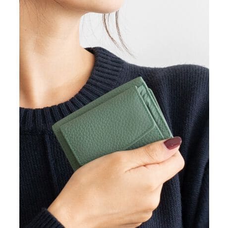 [^:nsw-30065n]yfUCzȂɏĂ[[́Iv7̃J[h|PbgɁAő14܂Ŏ[\IDAKAJ[hSႤ{v~jEHbgB_炩㎿ȃVNU[gpA傫JĒ₷`ɂ܂Bf[^̔h~AXL~Oh~@\tB̂VvȃfUĆAigtH[}܂ŗlXȃV[ő劈B|Pbg⏬߃obOɂXb|܂BJ[ȟ݂ɂẮAe|Pbg2[s̏ꍇ܂B    yzCJ̓zbN{^ɂȂĂ܂BOzbN{^tK~1㕔J[h|Pbg~1J[h~6}`ȂD~1yӎzv́AɑώキAV~EԂ̌ƂȂA̐FAFڂ肪܂̂łӉBJ␅ɔG炵ꍇ́A΂₭炩zŐCA`𐮂ĕKAĉBhC[EXg[u̍ł̊͂߉ByTCYzSIZEFcF8cm F10cm ݁F3cmiK܂ށjO|PbgFzbN{^tK1       㕔J[h|Pbg1|PbgFJ[h6E}`ȂD1dF60gfށF{vigbvU[jCJ̓zbN{^ɂȂĂ܂B