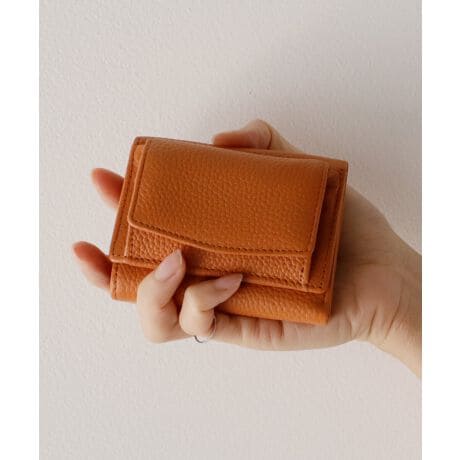 [^:nsw-30065n]yfUCzȂɏĂ[[́Iv7̃J[h|PbgɁAő14܂Ŏ[\IDAKAJ[hSႤ{v~jEHbgB_炩㎿ȃVNU[gpA傫JĒ₷`ɂ܂Bf[^̔h~AXL~Oh~@\tB̂VvȃfUĆAigtH[}܂ŗlXȃV[ő劈B|Pbg⏬߃obOɂXb|܂BJ[ȟ݂ɂẮAe|Pbg2[s̏ꍇ܂B    yzCJ̓zbN{^ɂȂĂ܂BOzbN{^tK~1㕔J[h|Pbg~1J[h~6}`ȂD~1yӎzv́AɑώキAV~EԂ̌ƂȂA̐FAFڂ肪܂̂łӉBJ␅ɔG炵ꍇ́A΂₭炩zŐCA`𐮂ĕKAĉBhC[EXg[u̍ł̊͂߉ByTCYzSIZEFcF8cm F10cm ݁F3cmiK܂ށjO|PbgFzbN{^tK1       㕔J[h|Pbg1|PbgFJ[h6E}`ȂD1dF60gfށF{vigbvU[jCJ̓zbN{^ɂȂĂ܂B