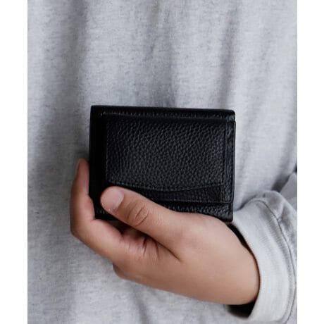 [^:nsw-30065n]yfUCzȂɏĂ[[́Iv7̃J[h|PbgɁAő14܂Ŏ[\IDAKAJ[hSႤ{v~jEHbgB_炩㎿ȃVNU[gpA傫JĒ₷`ɂ܂Bf[^̔h~AXL~Oh~@\tB̂VvȃfUĆAigtH[}܂ŗlXȃV[ő劈B|Pbg⏬߃obOɂXb|܂BJ[ȟ݂ɂẮAe|Pbg2[s̏ꍇ܂B    yzCJ̓zbN{^ɂȂĂ܂BOzbN{^tK~1㕔J[h|Pbg~1J[h~6}`ȂD~1yӎzv́AɑώキAV~EԂ̌ƂȂA̐FAFڂ肪܂̂łӉBJ␅ɔG炵ꍇ́A΂₭炩zŐCA`𐮂ĕKAĉBhC[EXg[u̍ł̊͂߉ByTCYzSIZEFcF8cm F10cm ݁F3cmiK܂ށjO|PbgFzbN{^tK1       㕔J[h|Pbg1|PbgFJ[h6E}`ȂD1dF60gfށF{vigbvU[jCJ̓zbN{^ɂȂĂ܂B