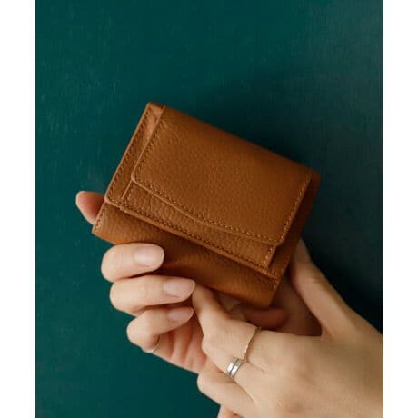 [^:nsw-30065n]yfUCzȂɏĂ[[́Iv7̃J[h|PbgɁAő14܂Ŏ[\IDAKAJ[hSႤ{v~jEHbgB_炩㎿ȃVNU[gpA傫JĒ₷`ɂ܂Bf[^̔h~AXL~Oh~@\tB̂VvȃfUĆAigtH[}܂ŗlXȃV[ő劈B|Pbg⏬߃obOɂXb|܂BJ[ȟ݂ɂẮAe|Pbg2[s̏ꍇ܂B    yzCJ̓zbN{^ɂȂĂ܂BOzbN{^tK~1㕔J[h|Pbg~1J[h~6}`ȂD~1yӎzv́AɑώキAV~EԂ̌ƂȂA̐FAFڂ肪܂̂łӉBJ␅ɔG炵ꍇ́A΂₭炩zŐCA`𐮂ĕKAĉBhC[EXg[u̍ł̊͂߉ByTCYzSIZEFcF8cm F10cm ݁F3cmiK܂ށjO|PbgFzbN{^tK1       㕔J[h|Pbg1|PbgFJ[h6E}`ȂD1dF60gfށF{vigbvU[jCJ̓zbN{^ɂȂĂ܂B